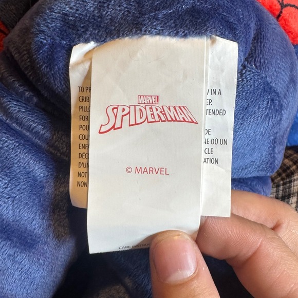 NWT Marvel Spider Man Plush Toy Doll Stuffed Animal Large Collectible Pillow 27" - Picture 8 of 10